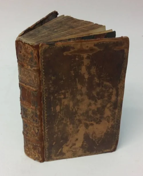 Mr. de Voltaire "Essai sur L'Histoire Universelle"